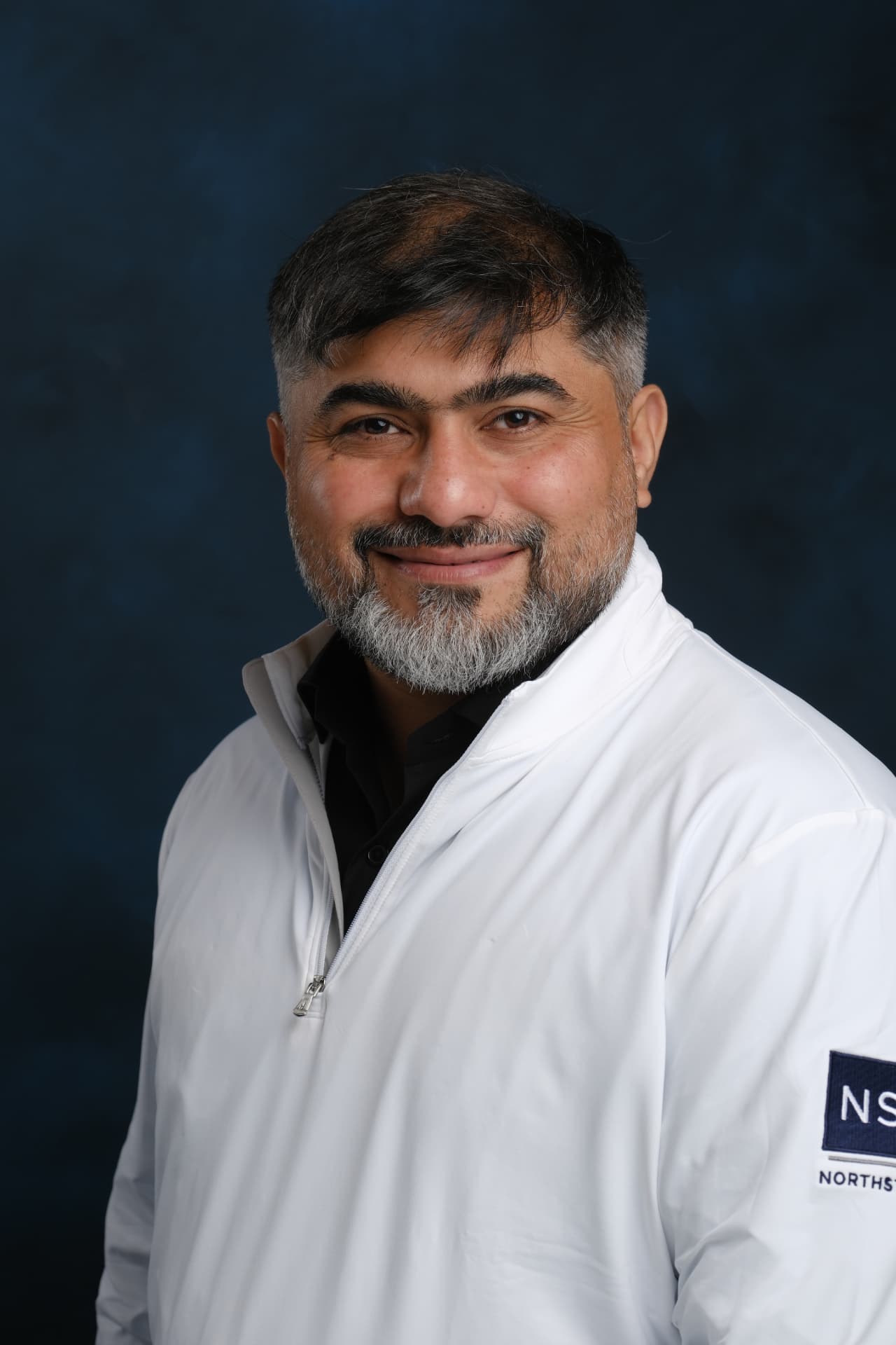 Akbar Saeed headshot
