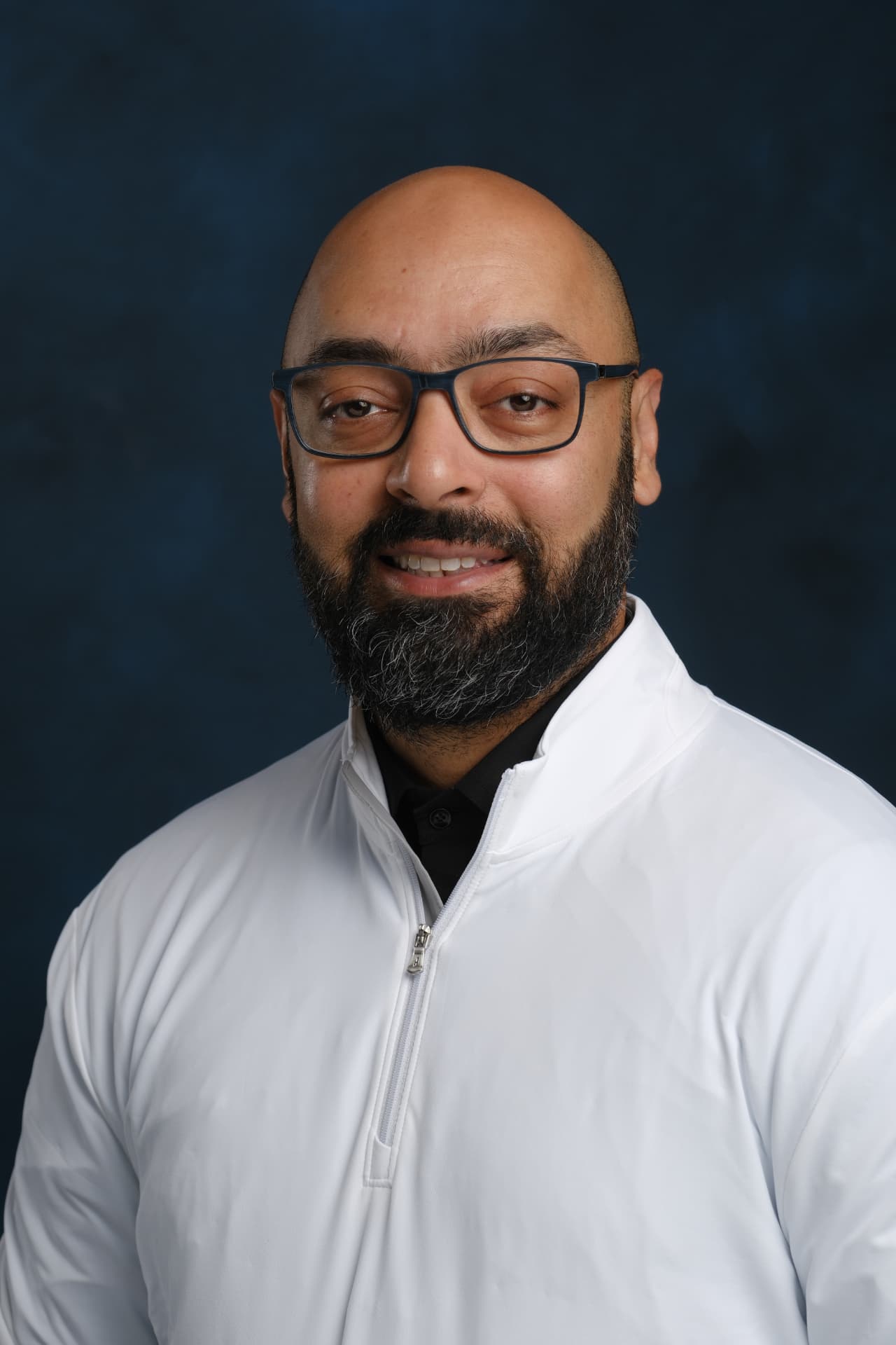 Ahmed Sadiq headshot